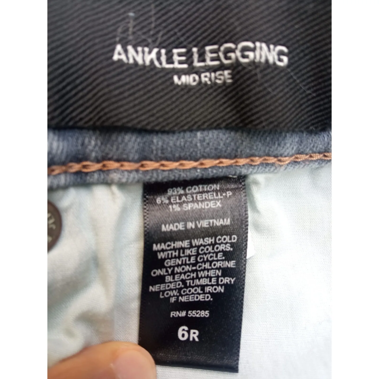 Express Jeans Womens Gray Denim Mid Rise Ankle Legging Distressed Raw Hem Sz 6 - Image 5