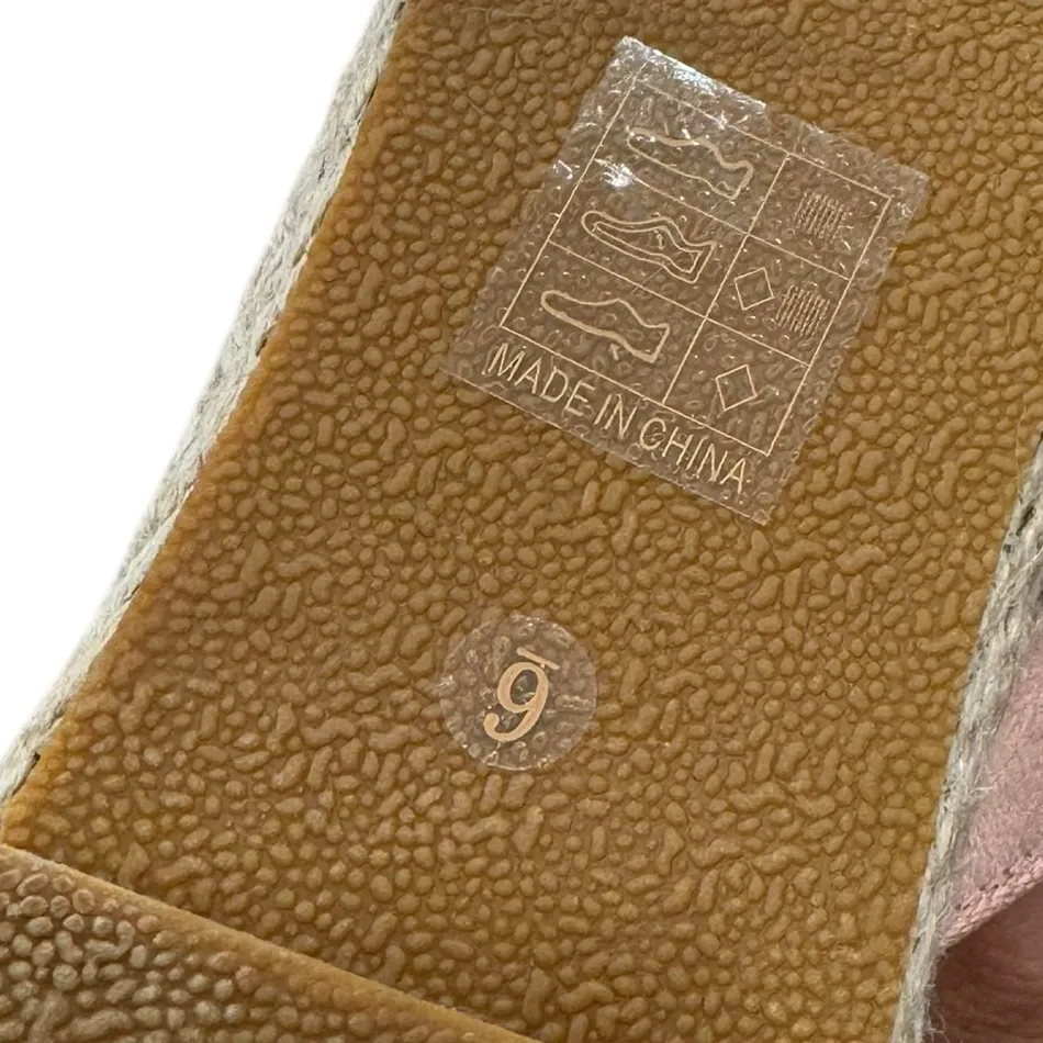 The Royal Standard Fashion Pink Suede Slip On Mules Flats Size 6M NWOT - Image 2