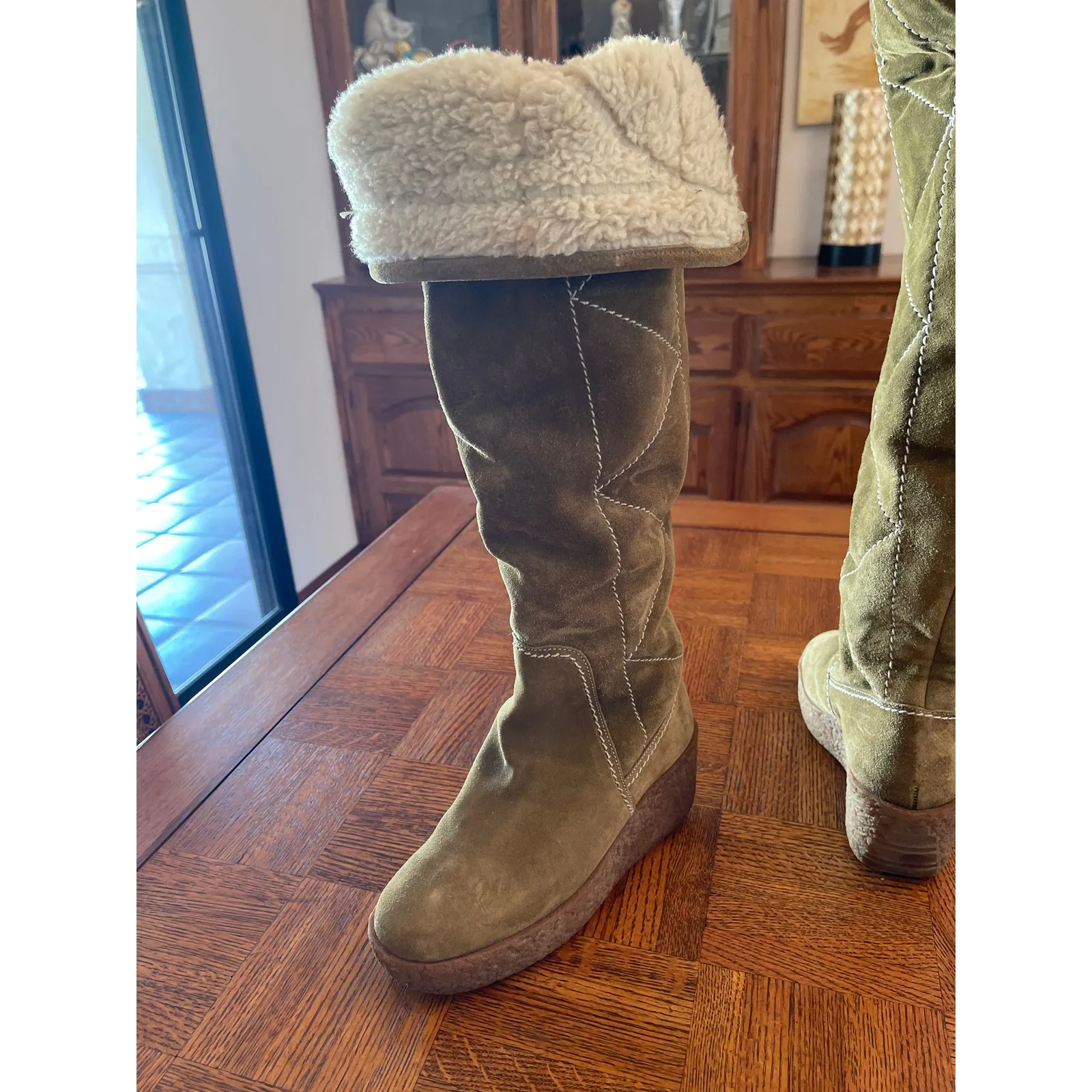 KORS MICHAEL KORS MADE IN ITALY TALL SUEDE SHERPA LINED FOLD OVER BOOTS GREEN 6 - Image 6