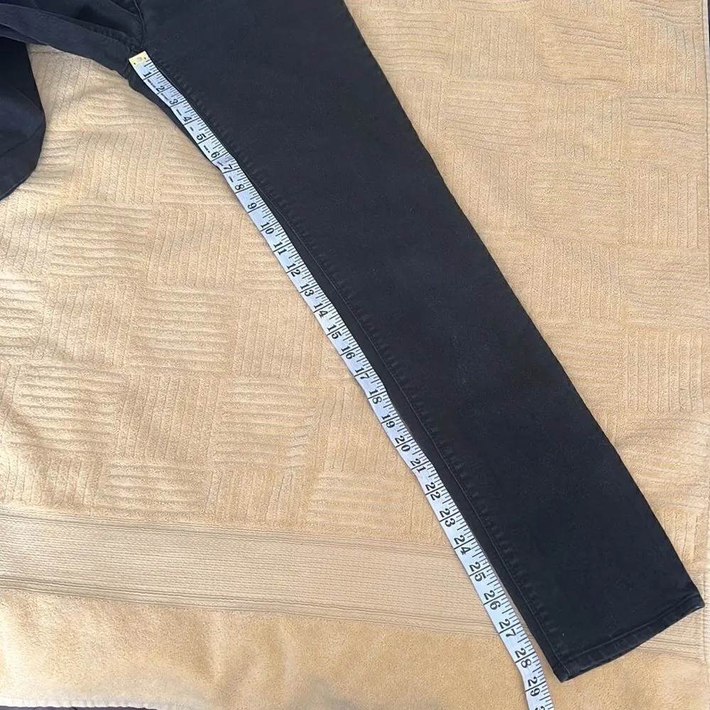 Two by Vince Camuto sz 27 slightly faded black skinny stretch jeans - Image 6