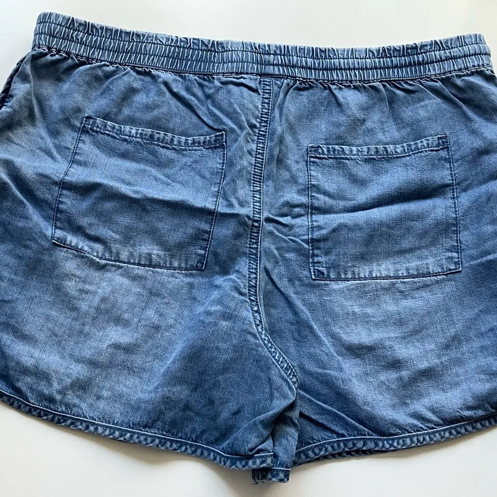 Juicy Couture Size L - Image 3