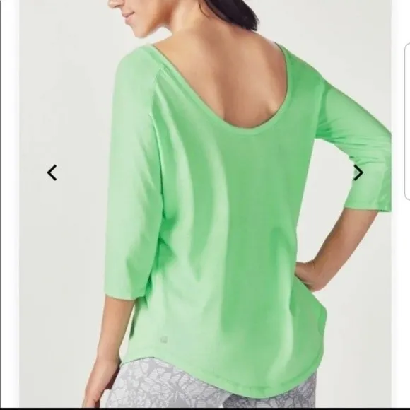 Fabletics  Shamrock Palisades Tee XS - Image 3