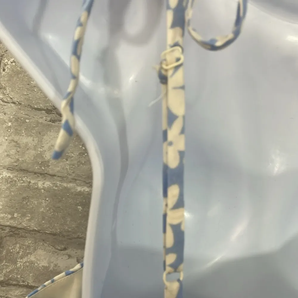 Lily Rose Blue Floral Romper - Image 4