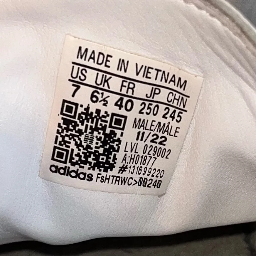 Adidas Samba Sneakers sz 7 - Image 8