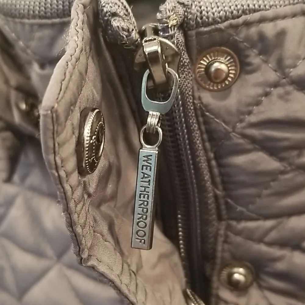 💕WEATHERPROOF💕 Quilted Jacket with Hood - Image 7