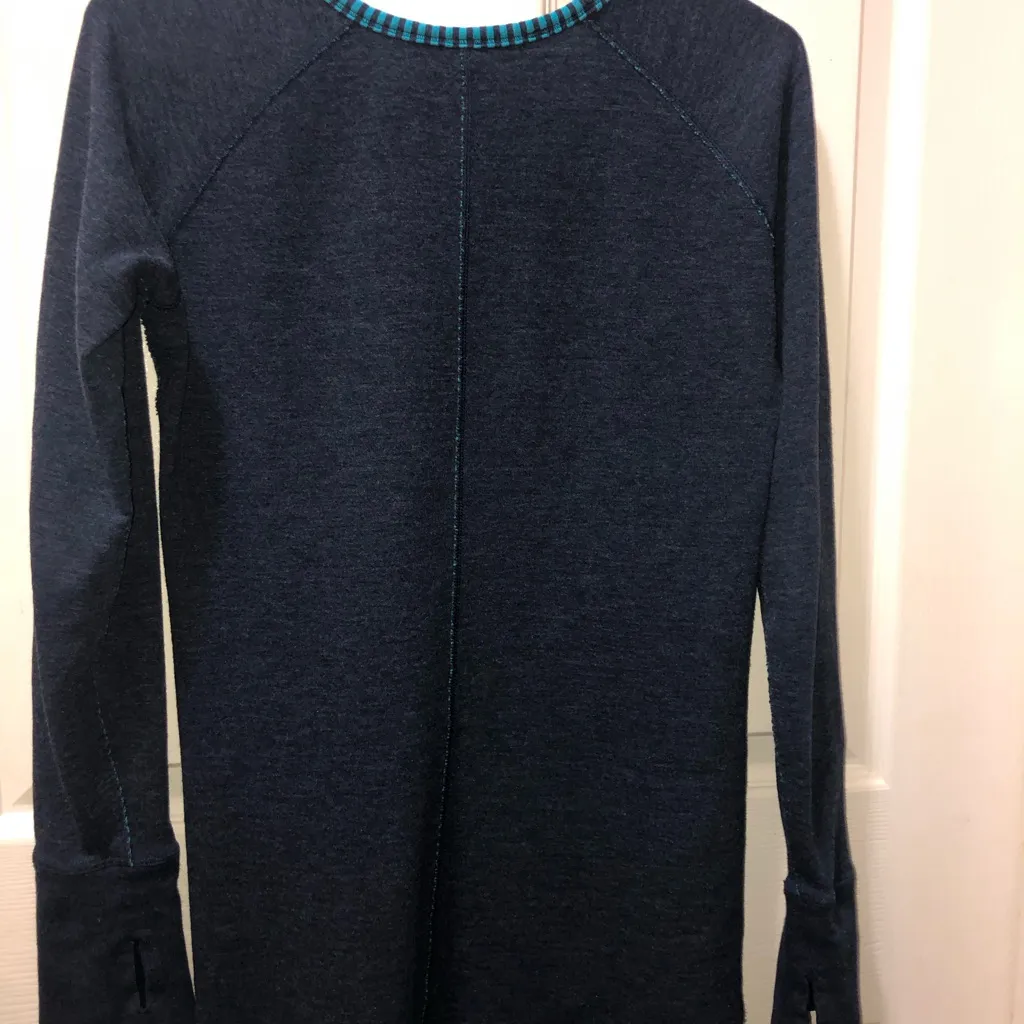 Lululemon Reversible Stripe‎ Green Blue Sweater Top - Image 6