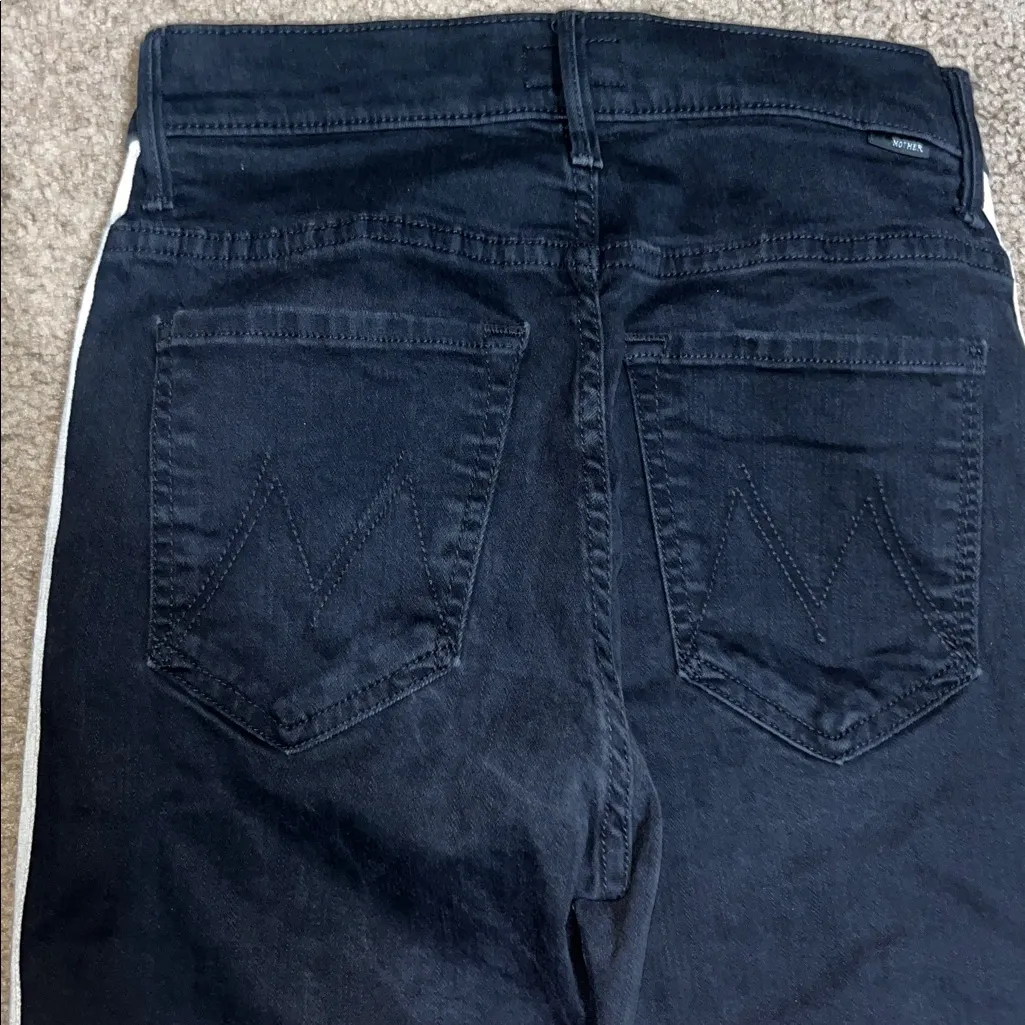 MOTHER The Insider Crop Step Fray Raw Hem Jeans Guilty Racer Black 26 - Image 9