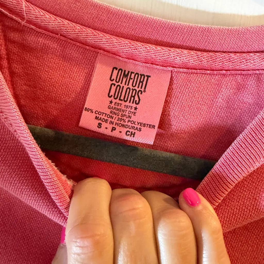 Comfort Colors - UP NORTH pinkish sweatshirt! Size Small! - Image 3