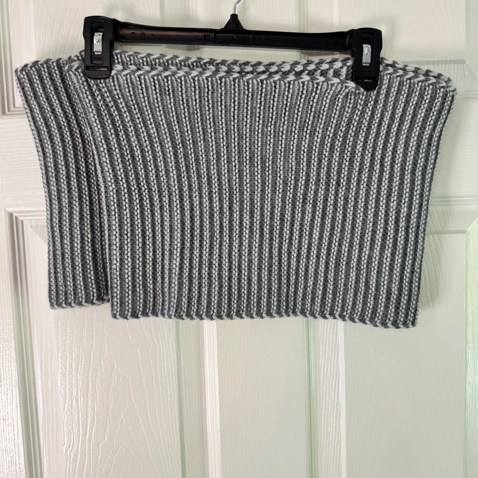 The North Face Knit Cowl Neck Warmer Gray Infinity‎ Striped Soft Winter Scarf - Image 7
