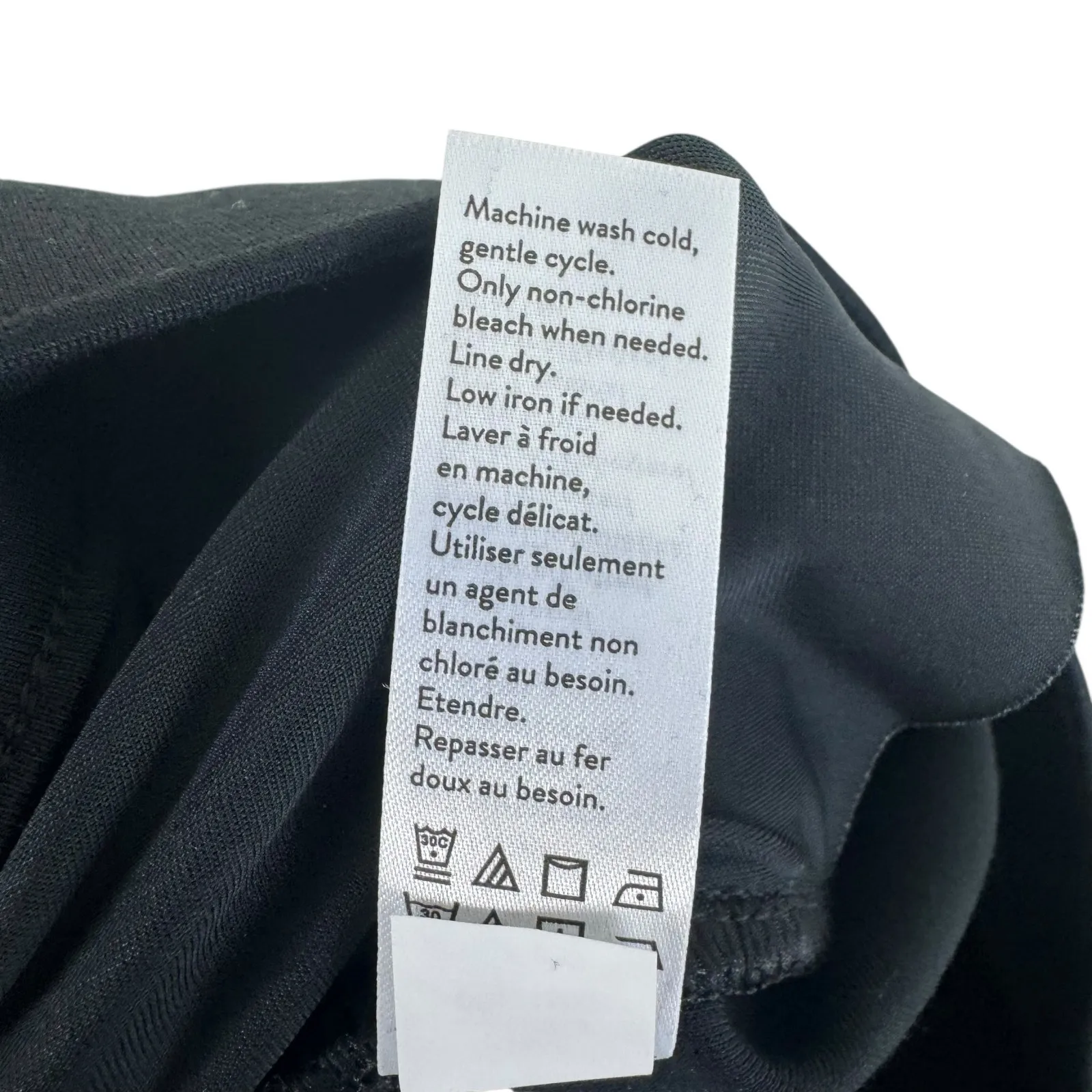 SPANX Black Medium Rise Straight Leg Cropped Compression Leggings Size MP - Image 8