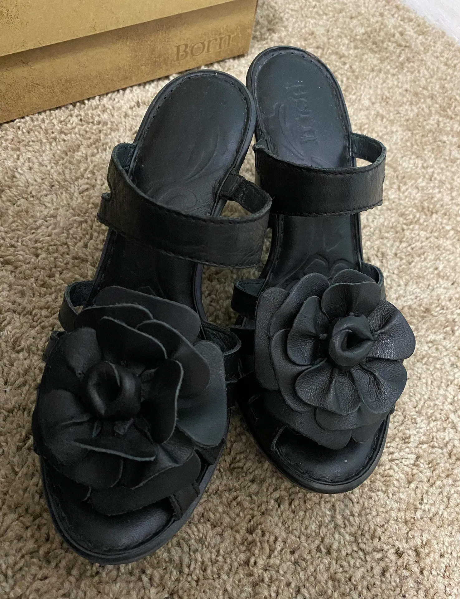 Born Heels Black Size 8 - Image 6