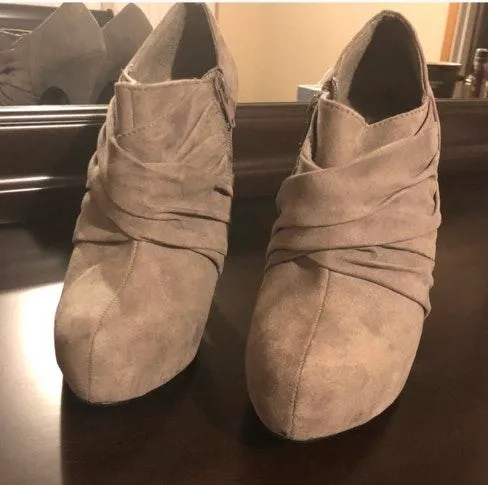 Super Cute  Booties - Image 2