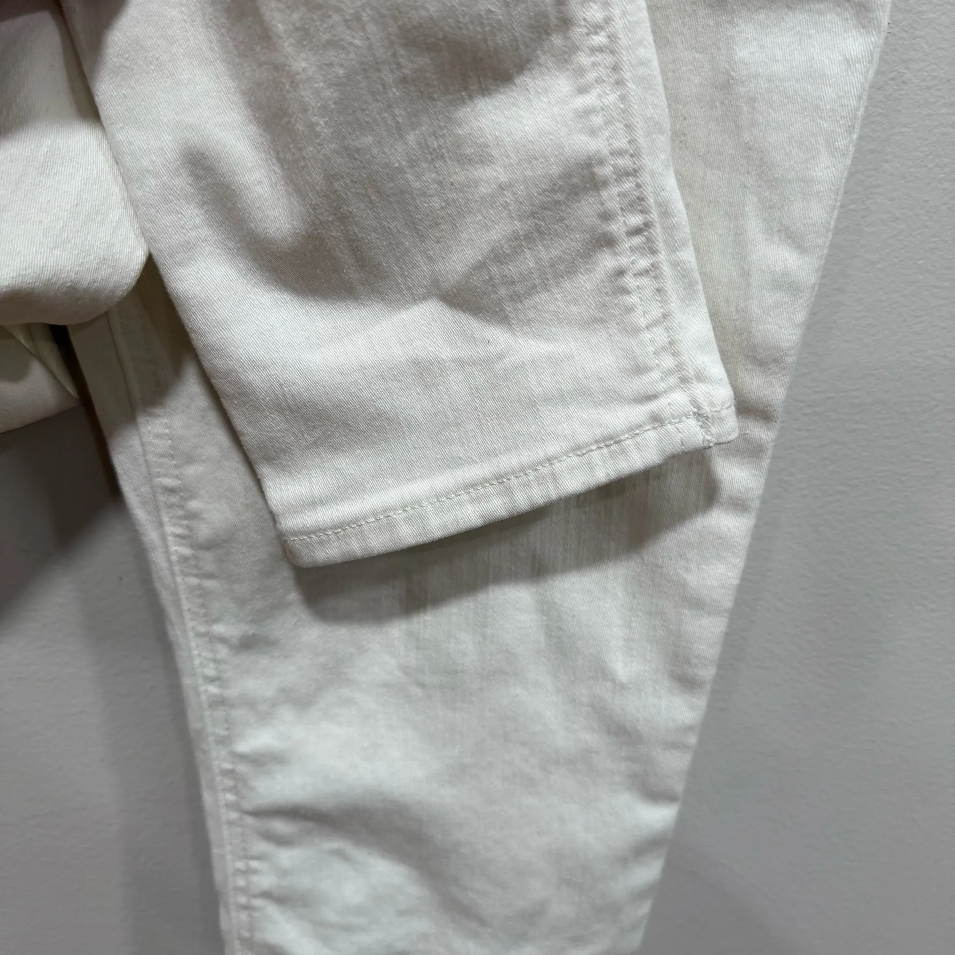 Old navy mid rise rockstar super skinny  Size 4 NWT  - Image 5