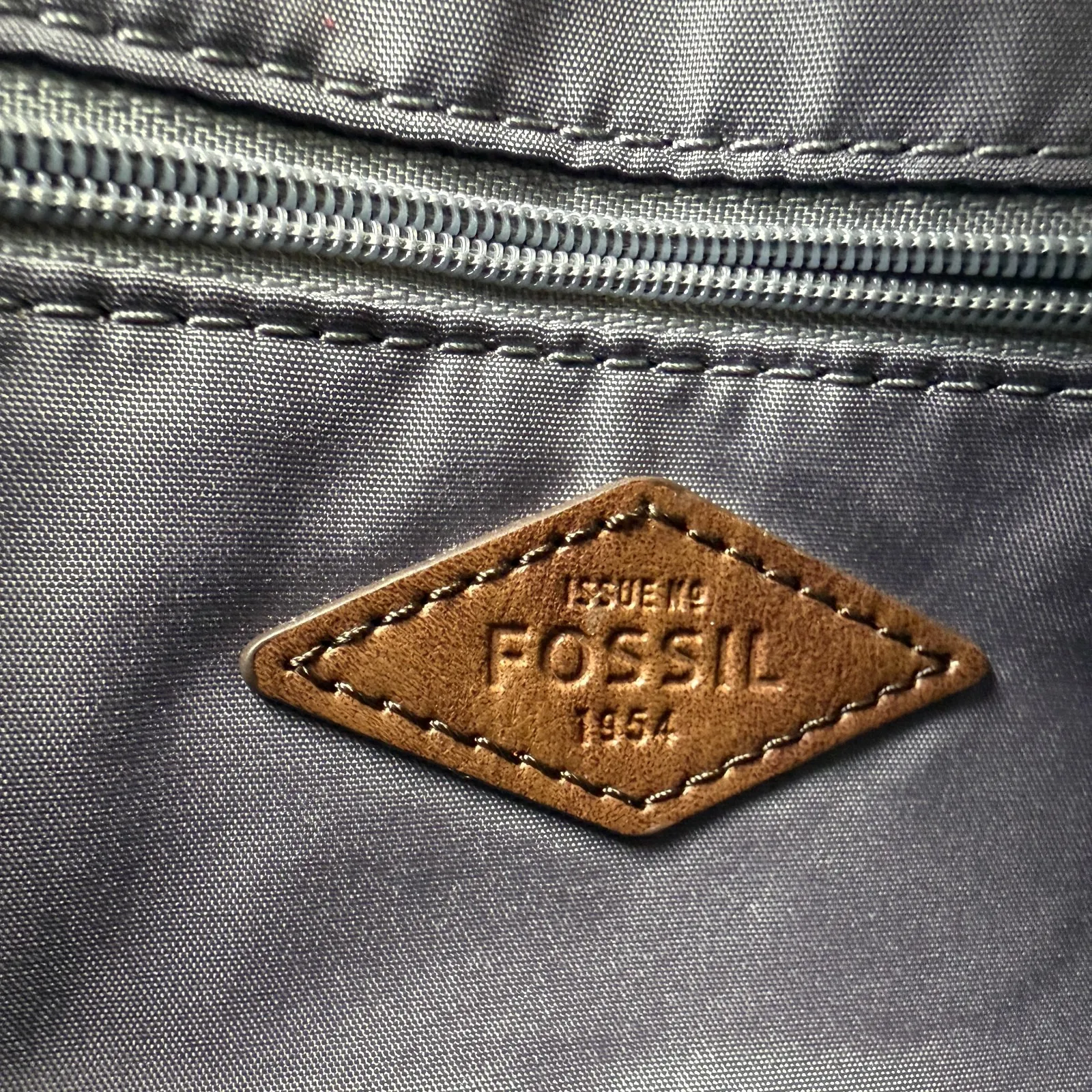 Fossil Hunter Striped Brown Leather Backpack SHB2763 Brass‎ Hardware NWOT - Image 7