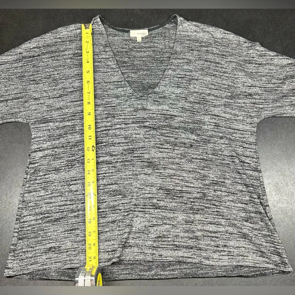 Aritzia Wilfred Free Size S Oversized Devinette Grey Marled Knit Top - Image 6