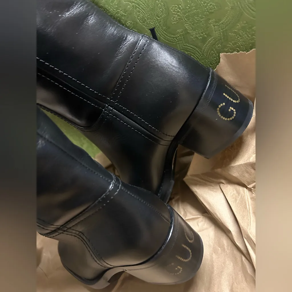 Gucci Over The Knee Logo Heel Calf Leather Boots Black size 37 - Image 10