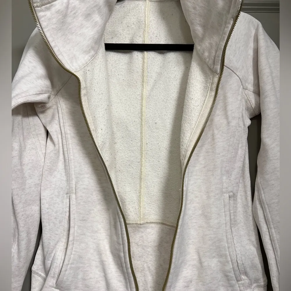 Lululemon Radiant Jacket Heathered Oatmeal - Size 6 - Image 12