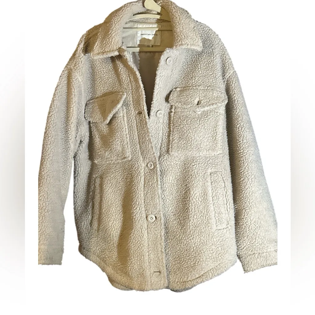 American Eagle  Ladies cream Sherpa Truckers Teddy bear jacket Sz M - Image 5