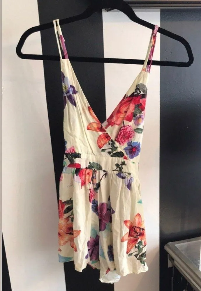Floral backless romper Pink - Image 3