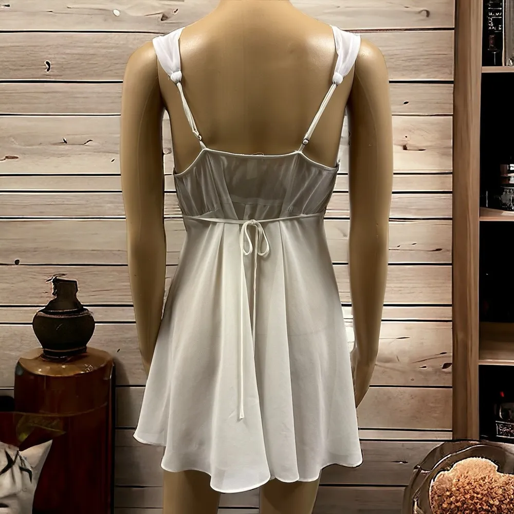 Anthropologie Flora Nikrooz Chemise Lingerie Ivory Embroidered Sequin Neckline M - Image 8