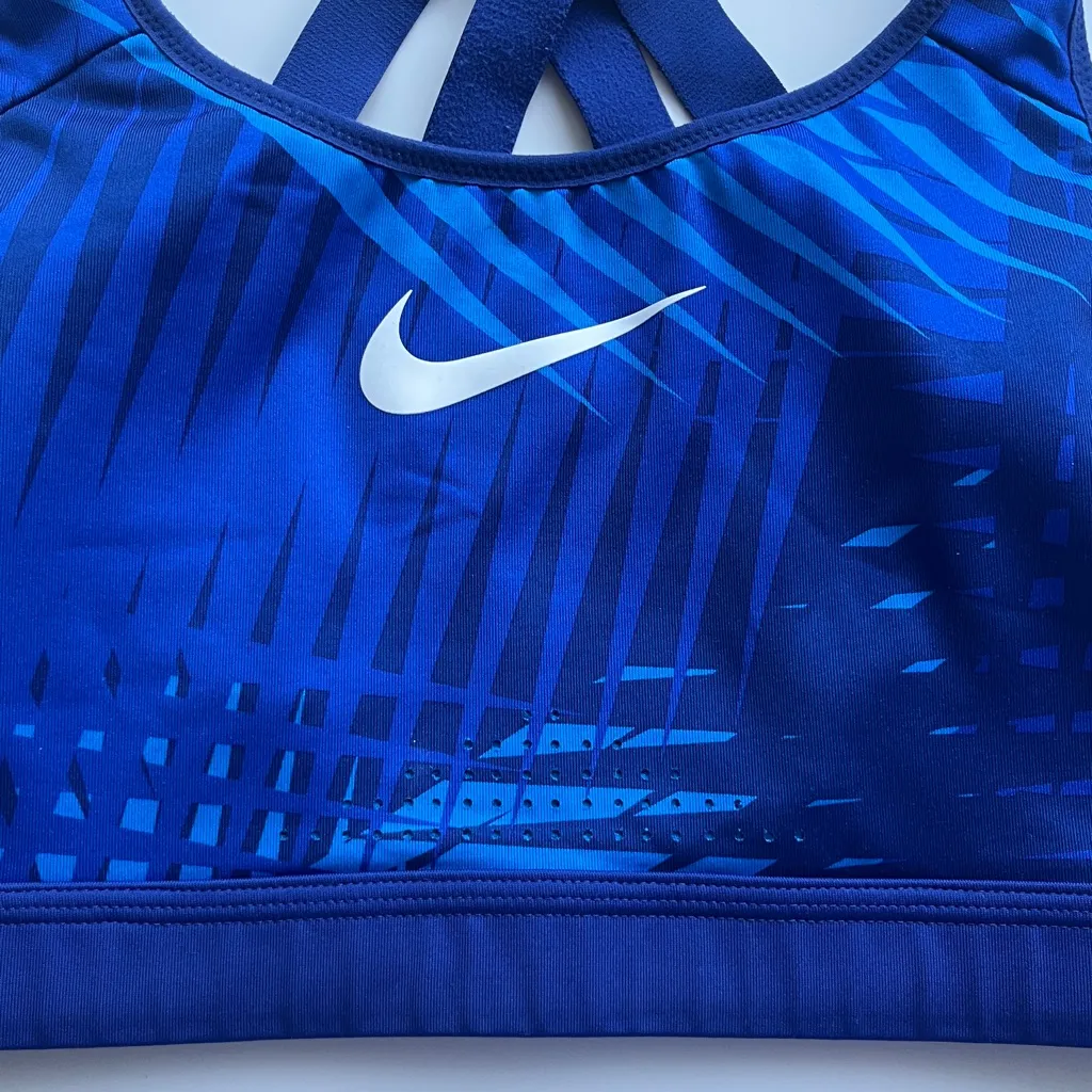 Nike Swoosh Impact Dri-FIT High Support Sports Bra in Blue Women's Medium - Image 2