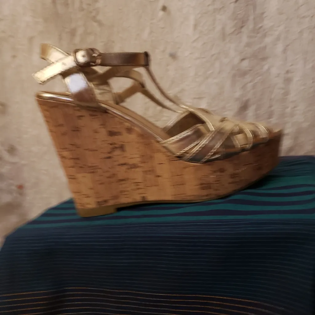 Brash wedges size 6.5 women's - Image 3