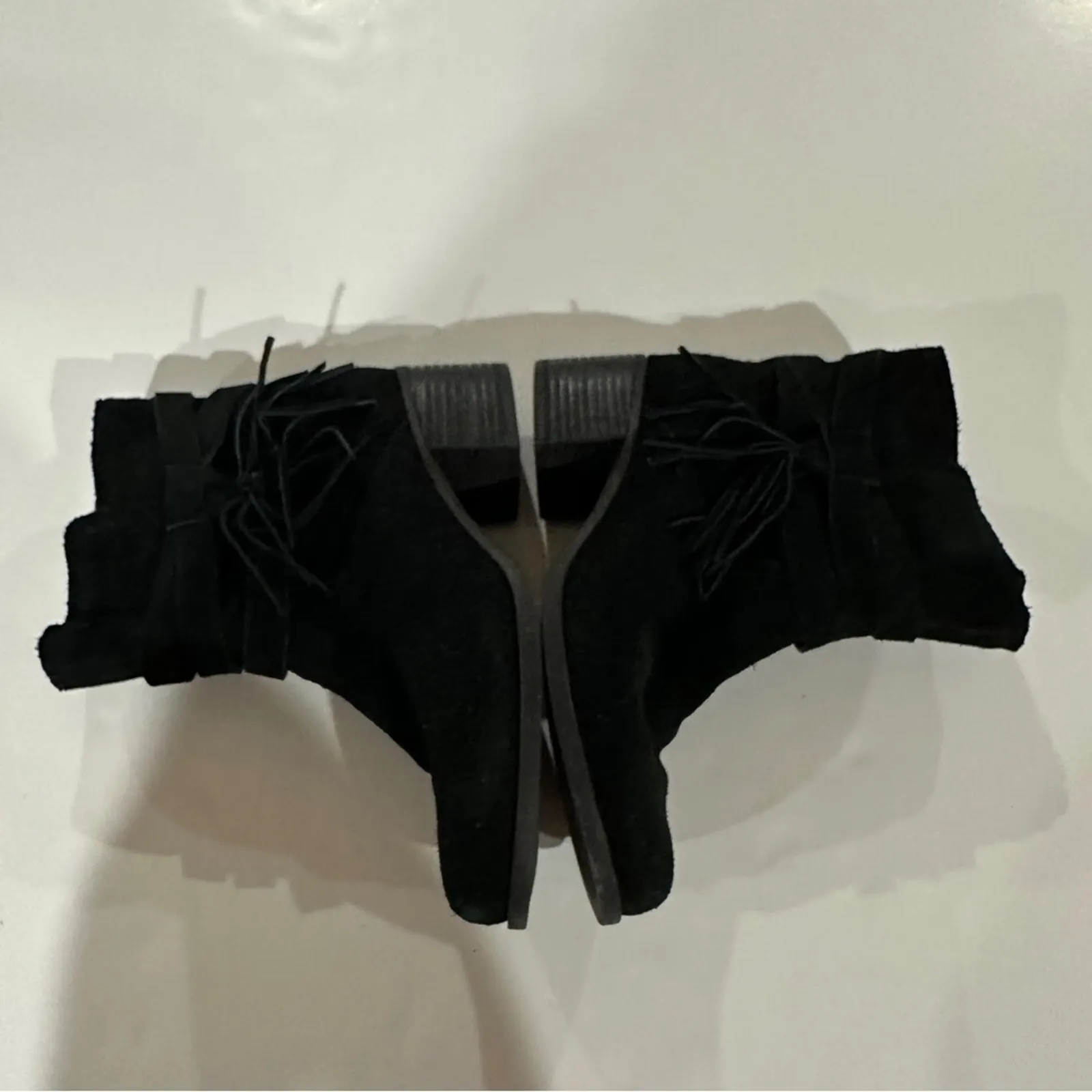 Koolaburra by UGG Kenz Tassel Ankle‎ Boots Size 6 - Image 4