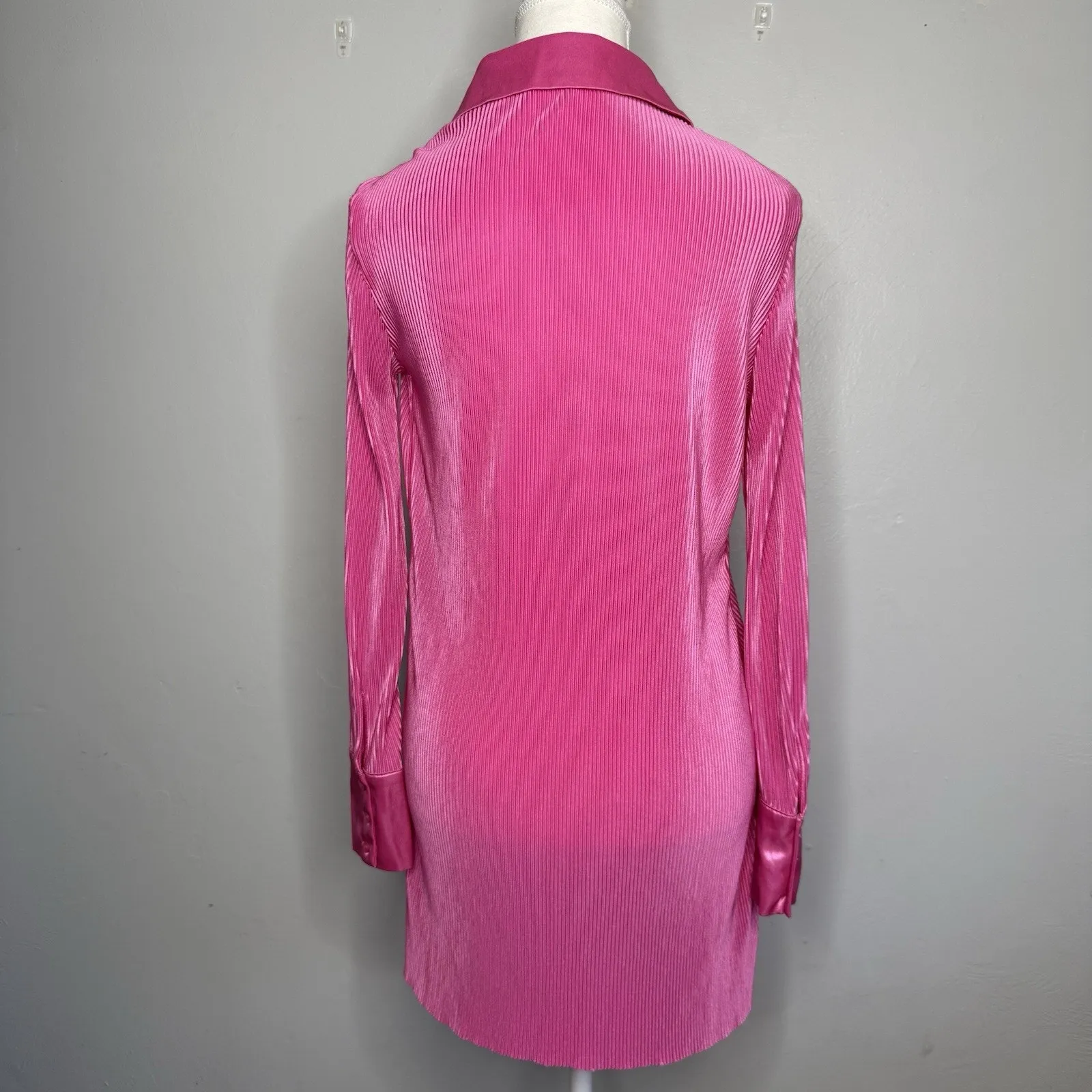 RO & DE Hot Pink Pleated Satin Button Front Long Sleeve Mini Shirt Dress Sz S - Image 5