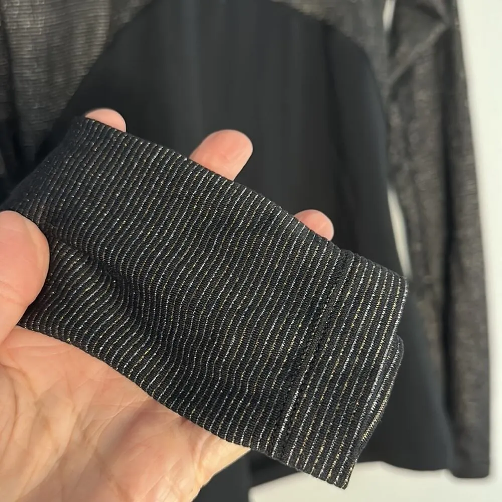 Nike Pro Dri Fit Black Gold Warm Sparkle T-Shirt Fall Athleisure Long Sleeve Tee - Image 5