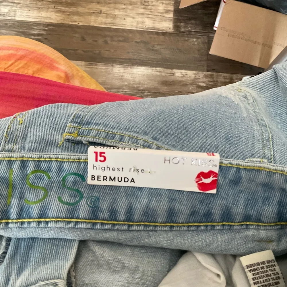 Hot Kiss Blue Distressed Highest Rise Shorts.  Waist 17” SIZE 15. NWT - Image 4