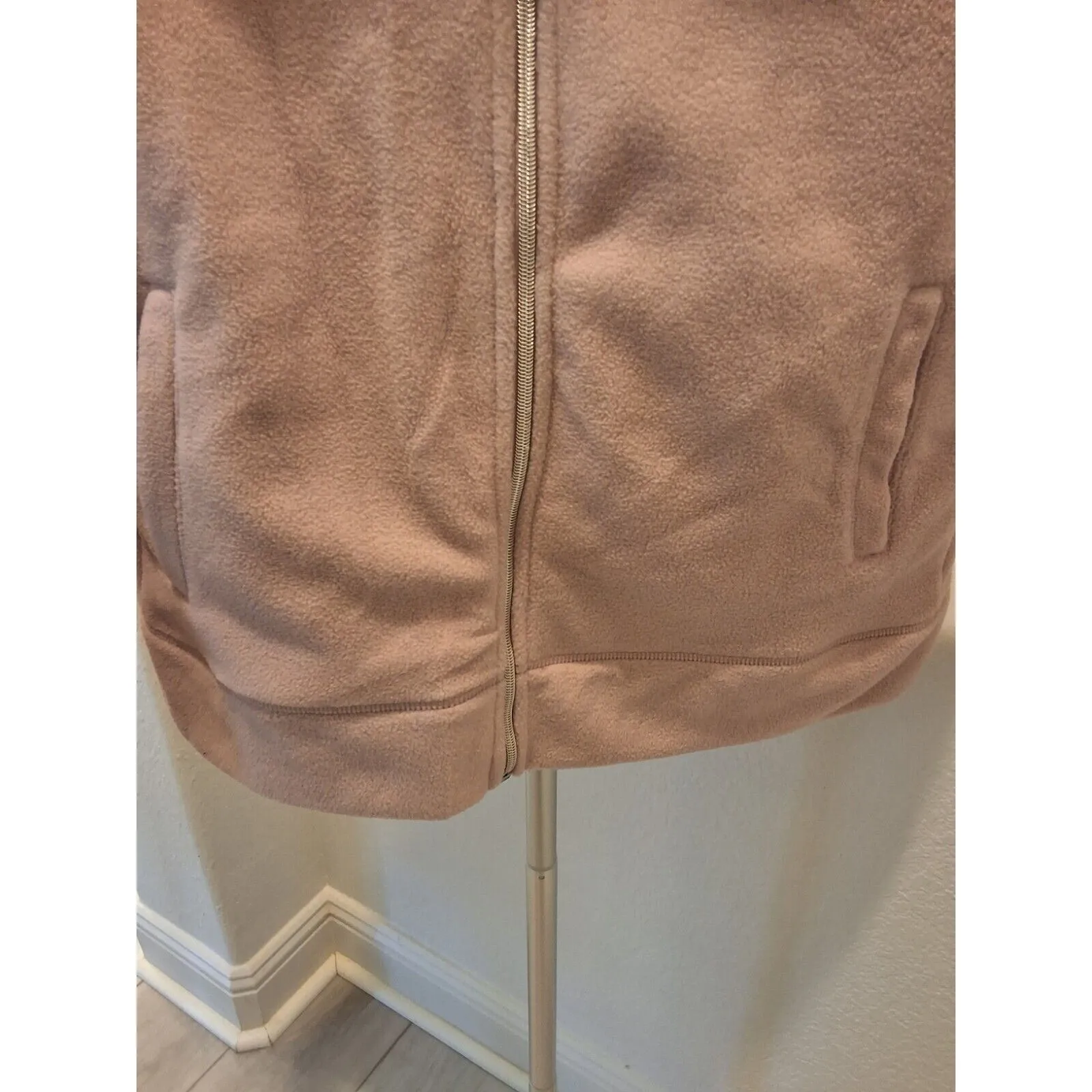 Calvin Klein Performance Size Large Beige Zip Up Fleece Jacket High Collar NEW - Image 6