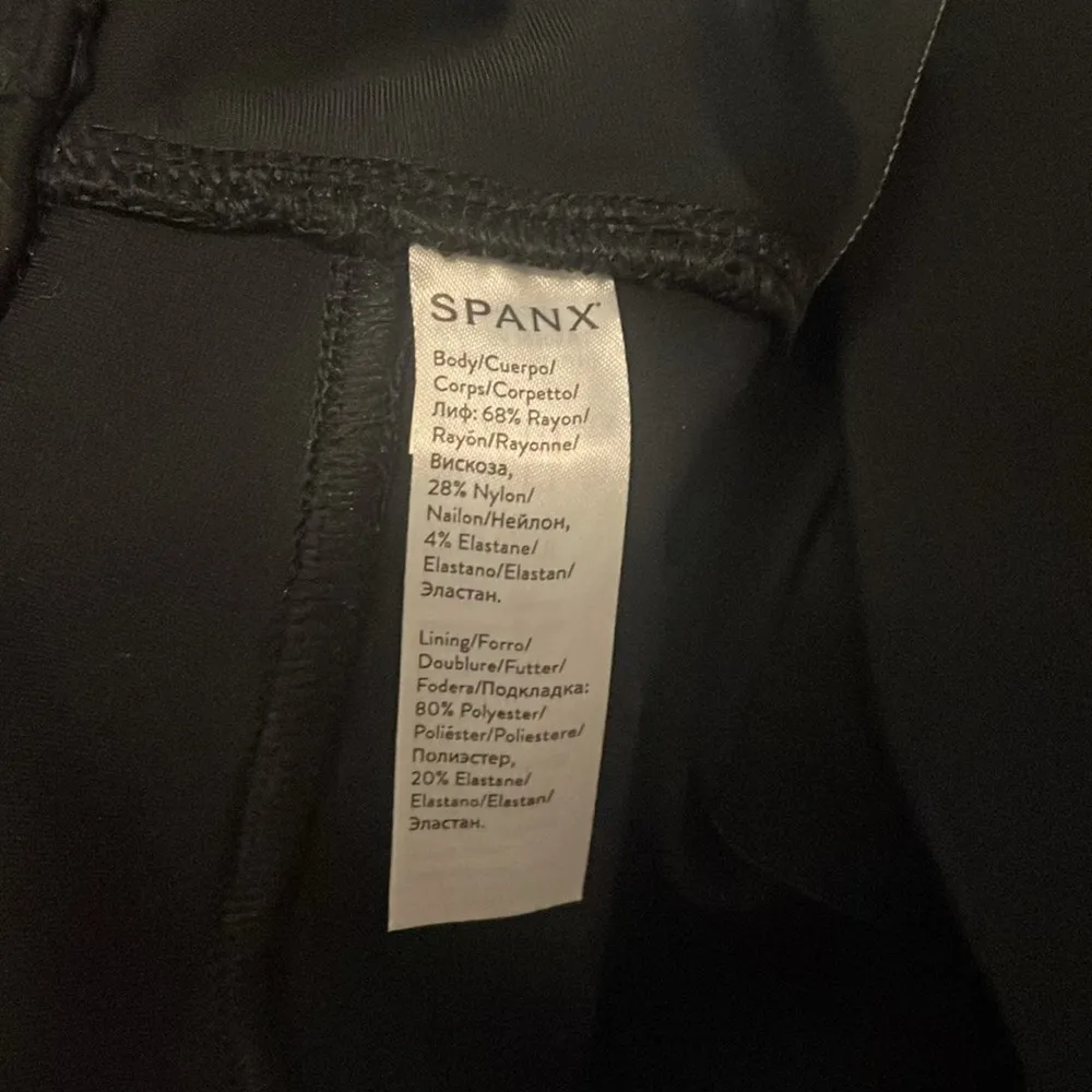 Spanx The Perfect Pant Ankle, Black Legging Pants w/ Back Pockets, Size Small - Image 6