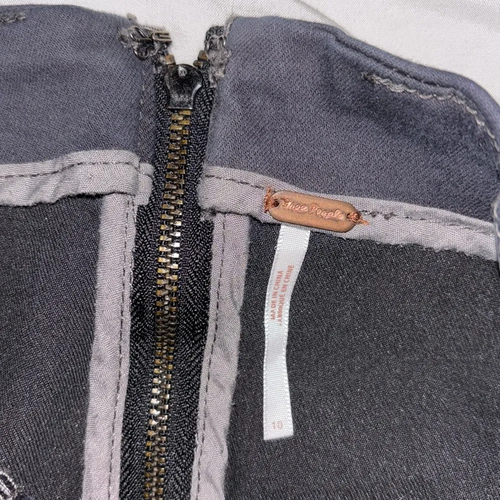 Free People “Modern Femme” black mini skirt size 10 - Image 5