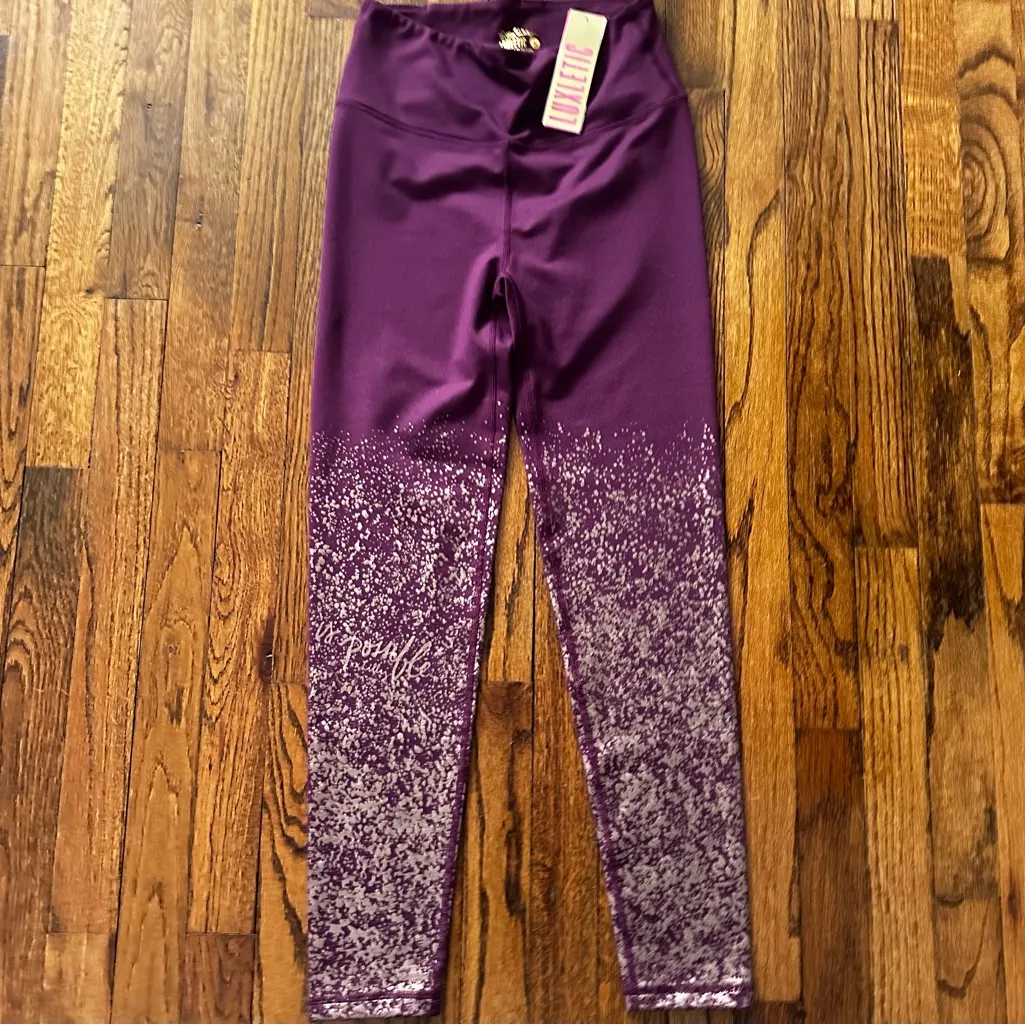 Lilly Pulitzer Luxletic Weekender Cabernet Berry Sparkle Leggings Women’s Small - Image 2