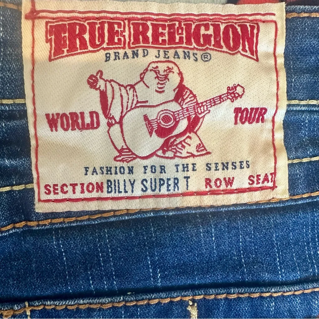 Y2K True Religion Cropped Jeans! - Image 7
