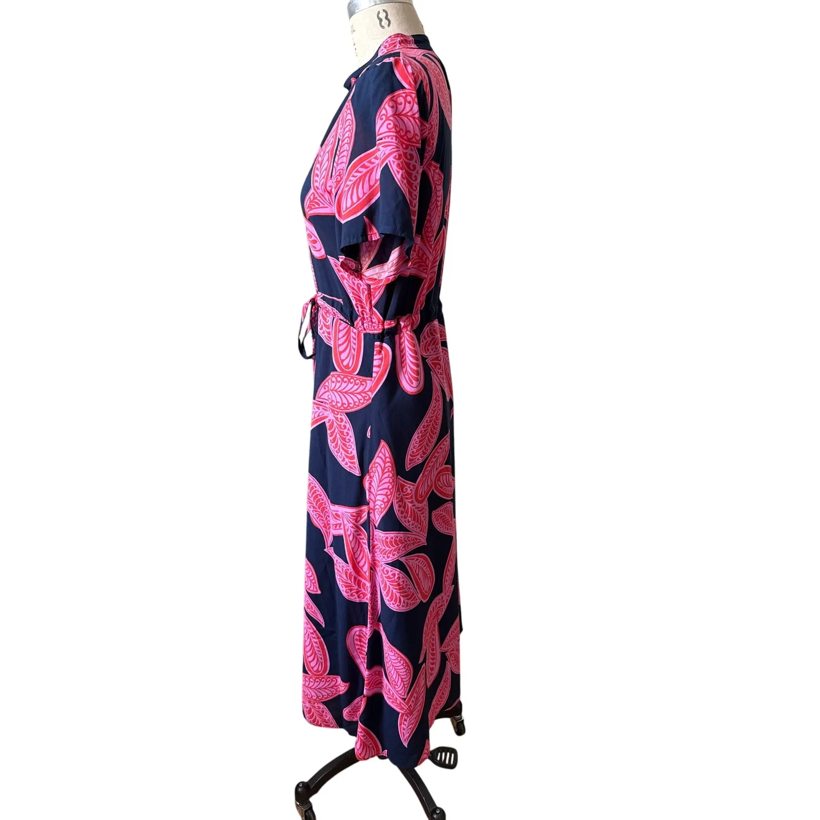 Kia Moore Buttondown Shirt Midi Dress in Bright Pink Paisley Size XS XSmall Blue - Image 3