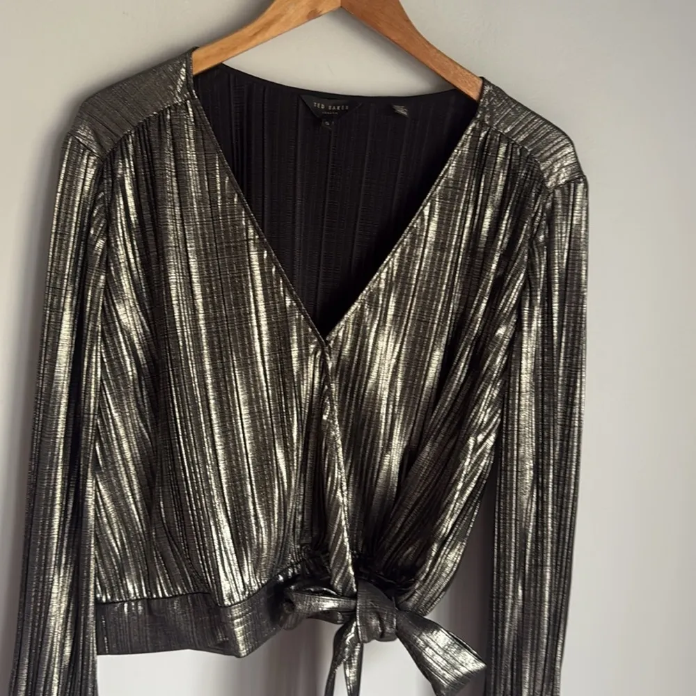 Ted Baker  Elwiira Gathered Metallic Wrap Top - Gray Large - Image 3