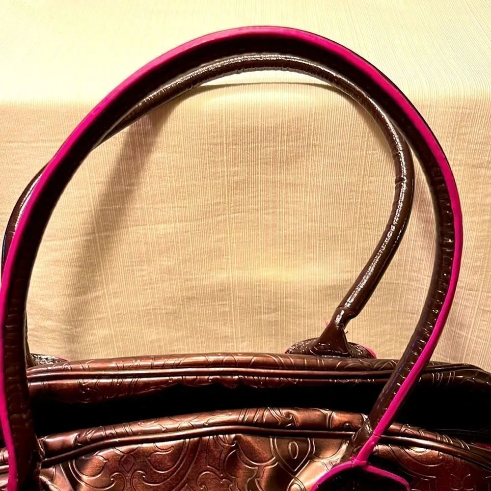 Bath and Body Works Embossed Bronzy Brown with Hot Pink Accent Weekender - Image 6