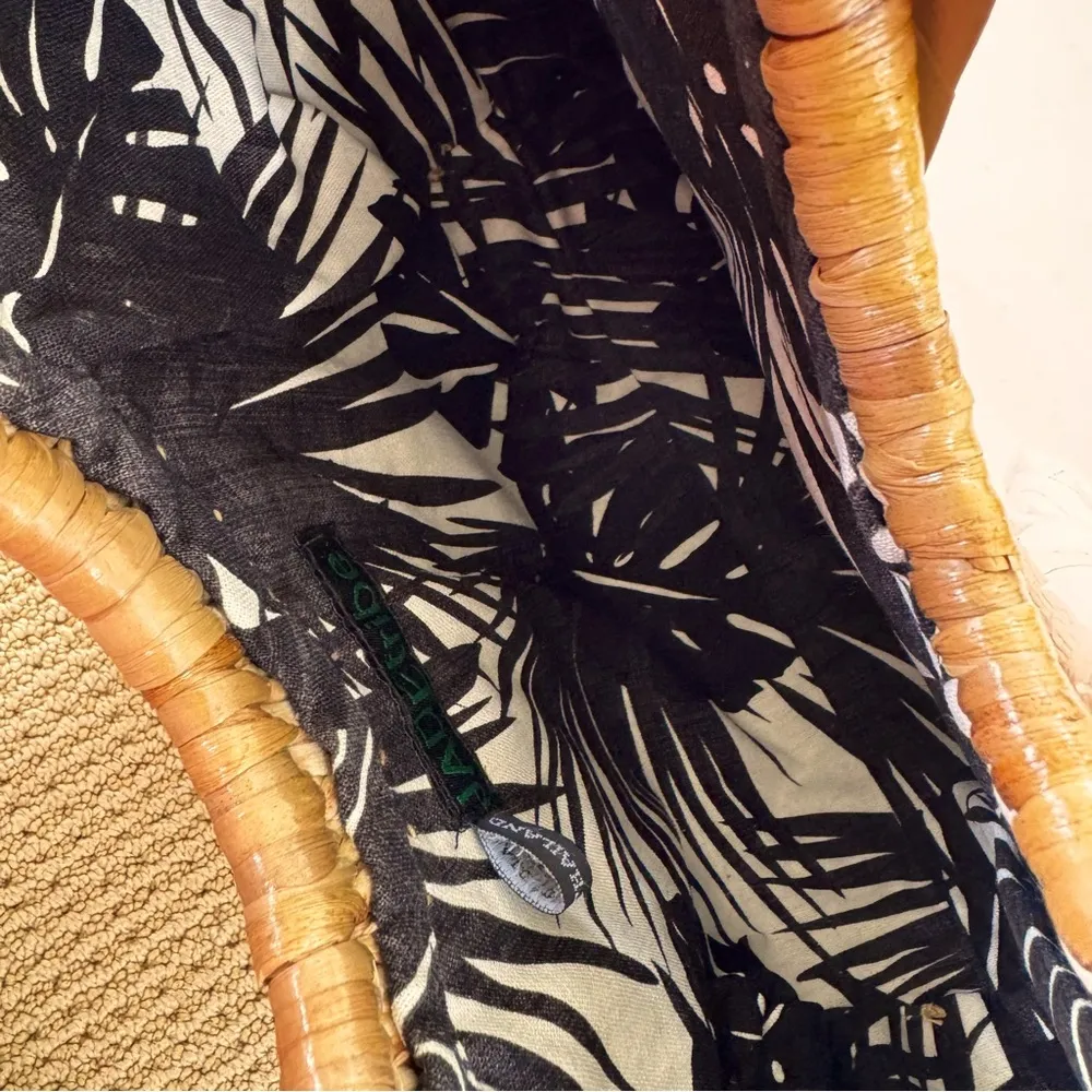 JADEtribe Aloha Woven Basket Bag with White Tassel and Pom Poms NWT Tan - Image 8