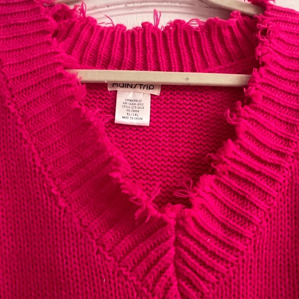 Chic Soul Looking For A Lover Valentines Heart Neon Fuchsia Sweater - size XL/1X - Image 4