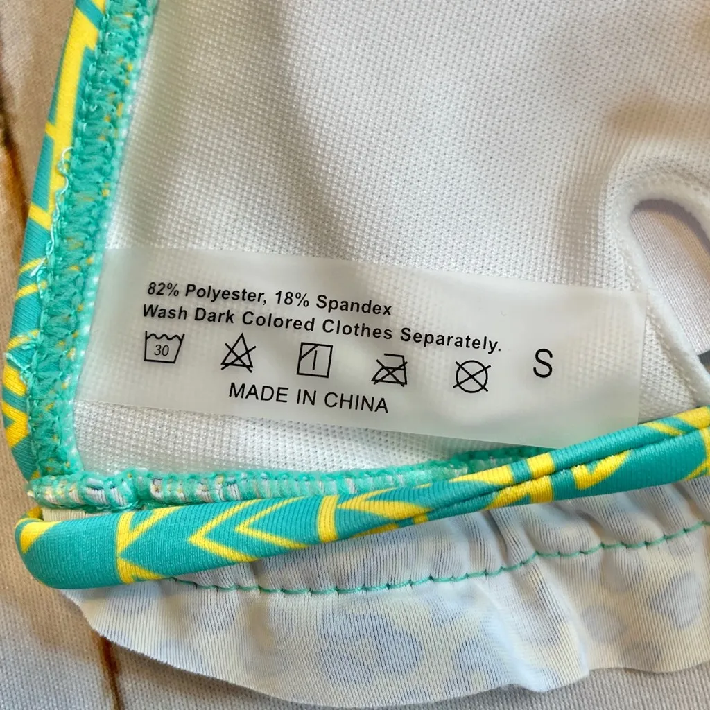 NEW - Shein - Women’s Multi-Color Thong Bikini Set - Size Small - Image 5