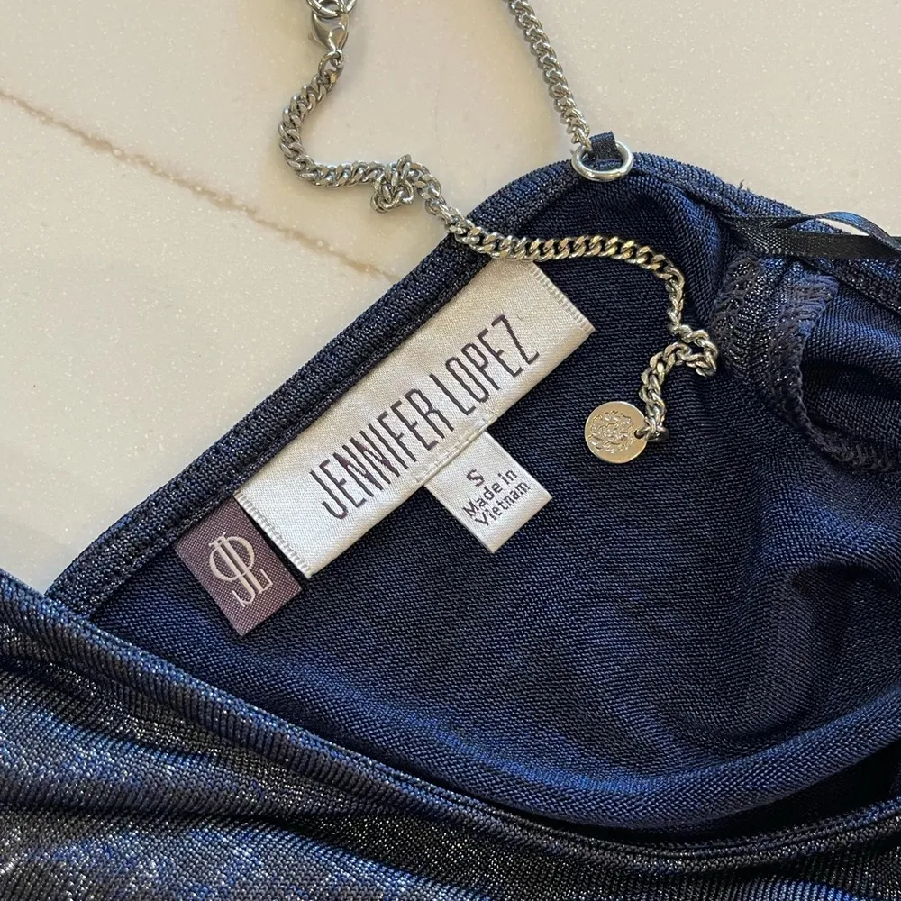 Jennifer Lopez Metallic Leopard Burnout High-Low Top Size Small - Image 5