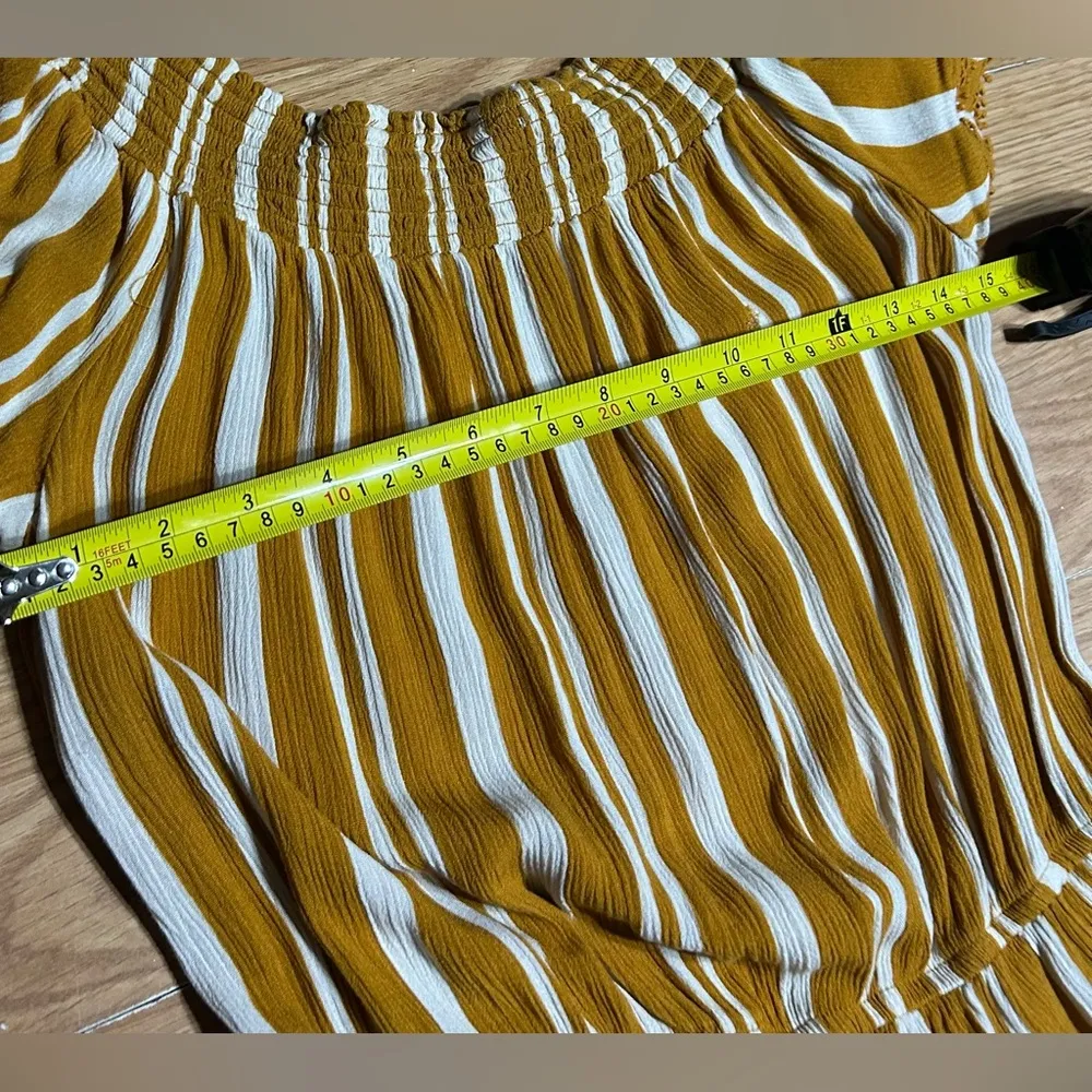 Ladies small mustard/white striped cropped wide leg jumpsuit - Image 7