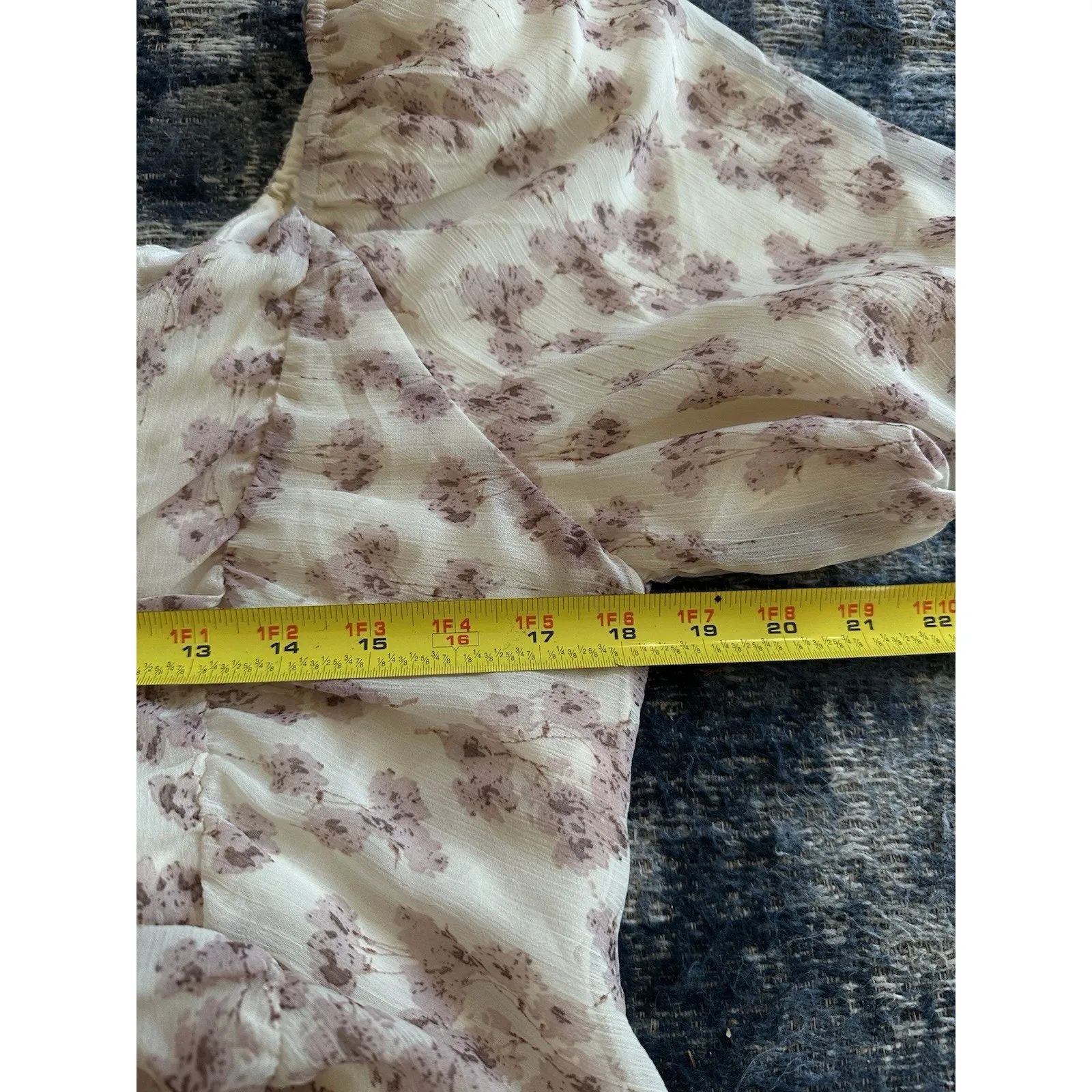 Hayden Los Angeles Dress Ivory Mauve Floral Puff Sleeve Ruched Body Con Sz.Large - Image 8