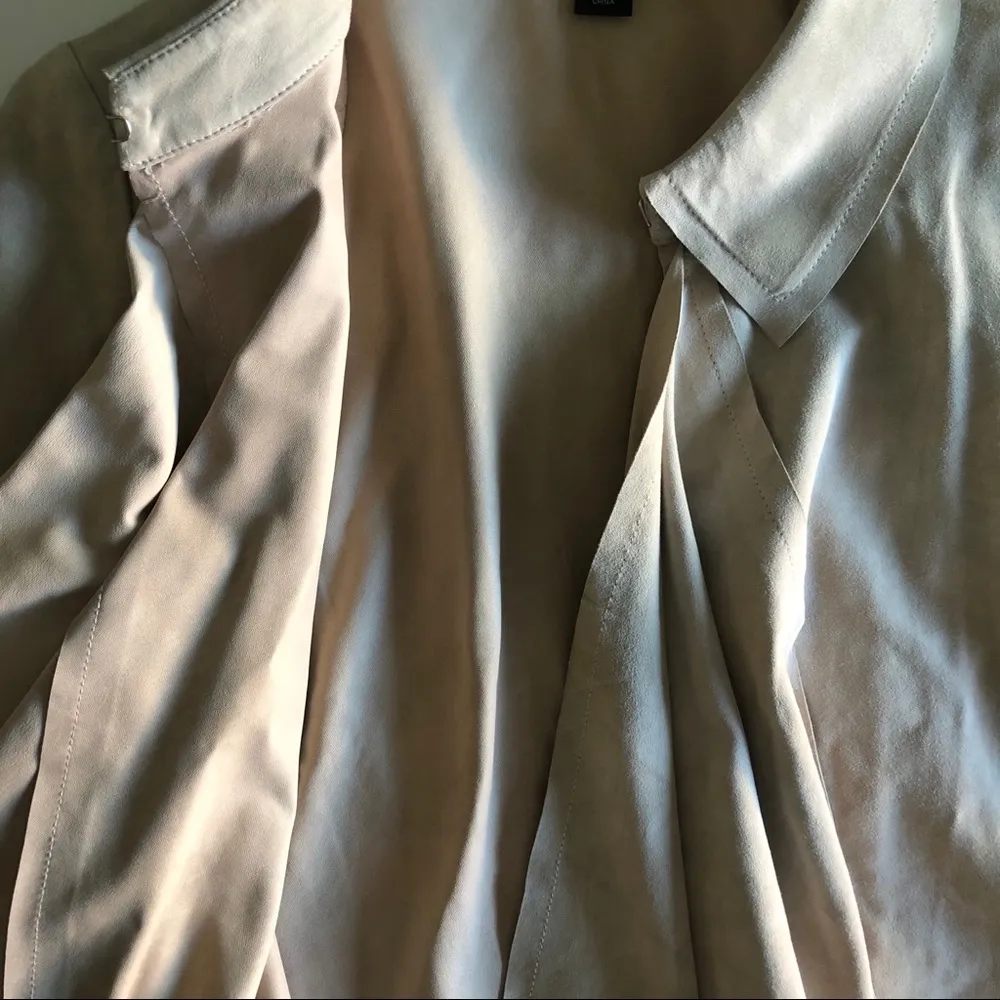 St. John Taupe Goat Suede Draped Open Jacket. Sz 2 - Image 10