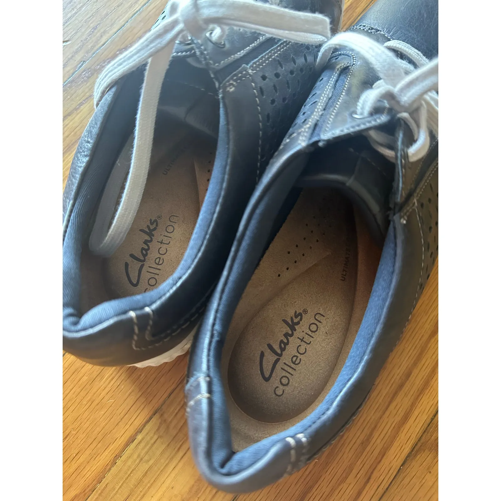 Clarks Caroline Ella Navy Leather Sneakers – Women’s 8.5 Blue - Image 7