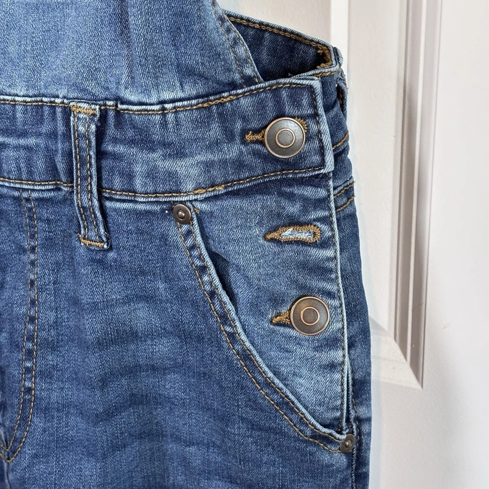 Celebrity Pink Women Jean Overalls-blue 100% cotton denim bib/Jumper Size Medium - Image 5