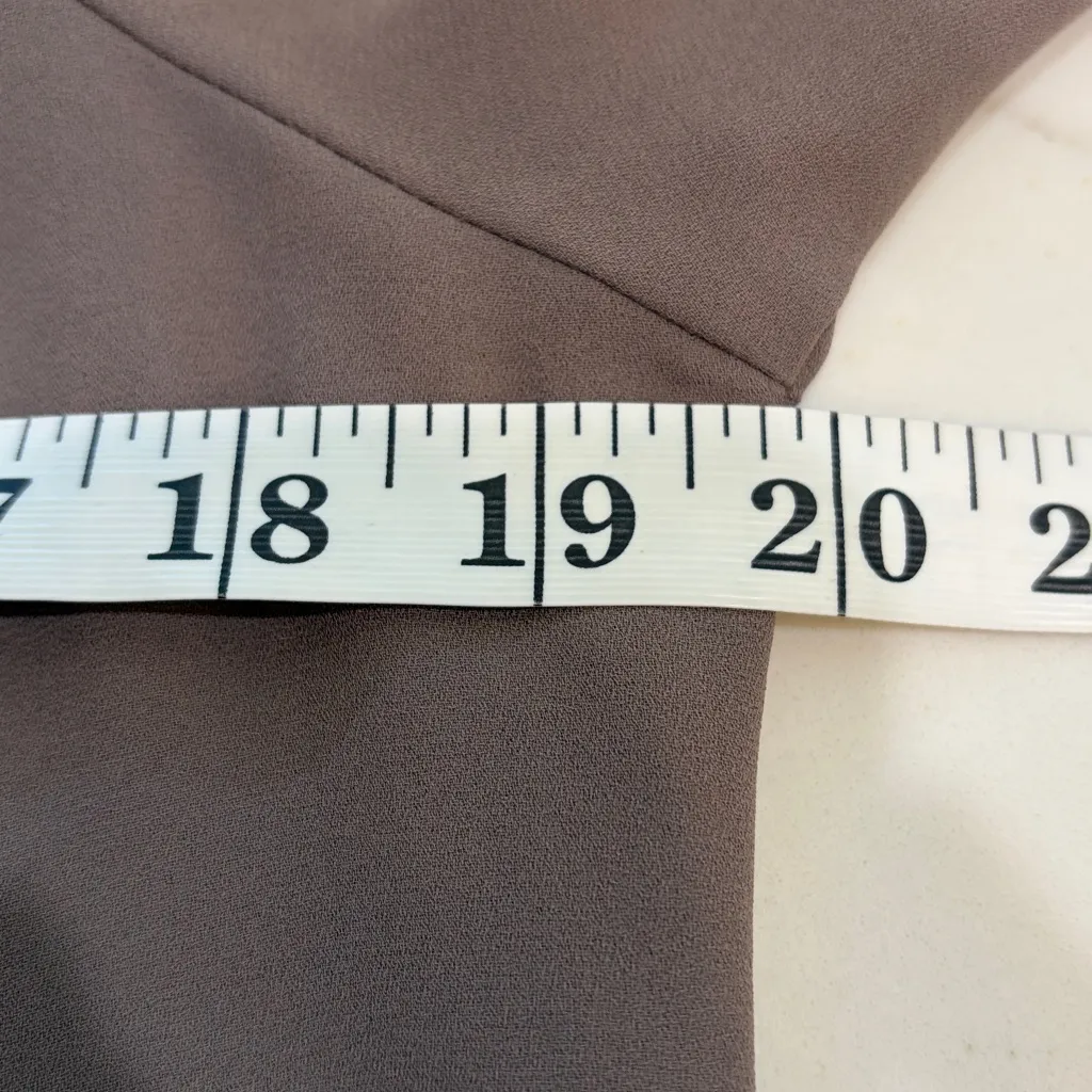 Violet & Claire taupe 3/4 sleeve boatneck blouse - Image 4