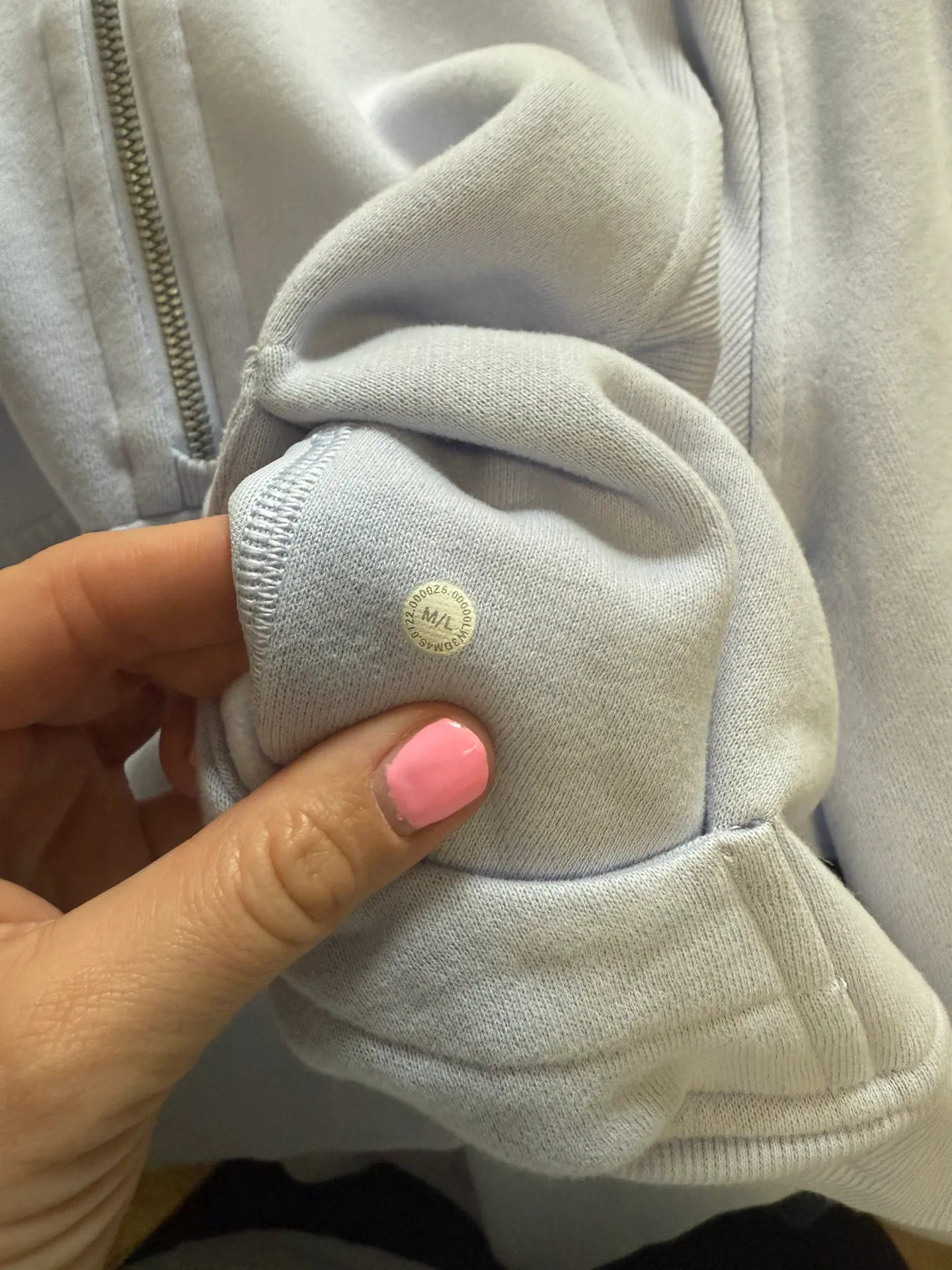 Lululemon Scuba Hoodie - Image 9