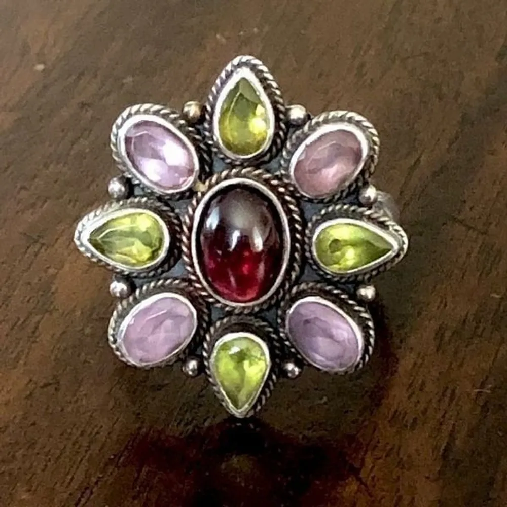 Garnet Peridot Amethyst Sterling Silver Sunburst Shaped Flower Gemstone Ring - Image 6